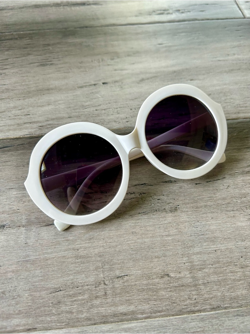 💜 LAST CHANCE Retro Kurt Cobain Style Oversized Round White Sunglasses
